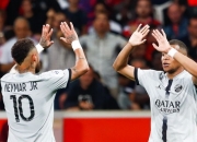 英雄联盟总决赛直播-里昂完胜日本，伊布扛起全队