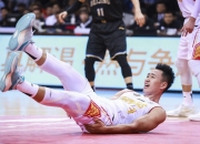 英雄联盟总决赛赛程-深圳队完胜山东队，戈贝尔惊艳四座