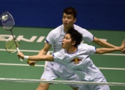 英雄联盟总决赛直播-丹麦队鏖战印尼队，黄鸭组合高光表现