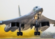 英雄联盟总决赛时间-跨越万里的体育风暴，世界杯聚光灯下新疆队的逆袭之战