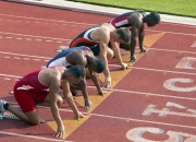 英雄联盟总决赛-大换血战术冲垮卫冕冠军，独行侠如何重定义年度焦点之战