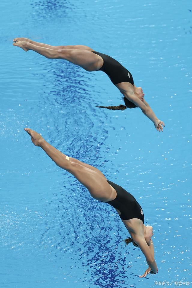 跳水比赛场上高潮迭起运动员勇攀高峰的简单介绍 跳水比赛场上高潮迭起运动员勇攀高峰的简单介绍