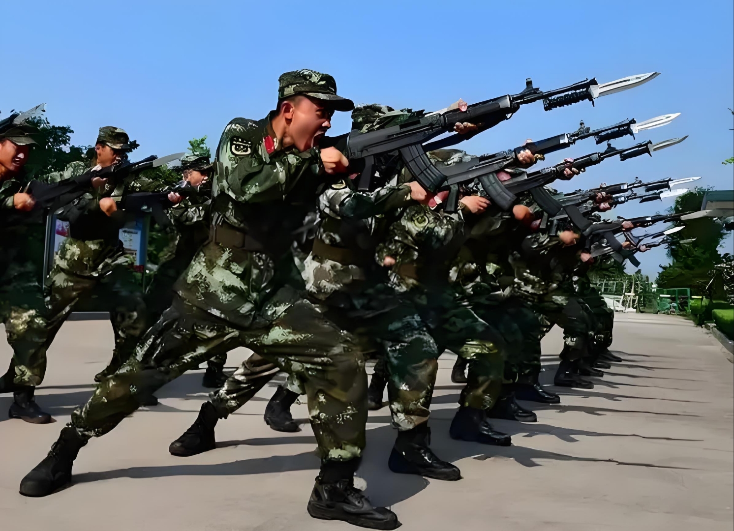 球队临近军备，士气高昂状态