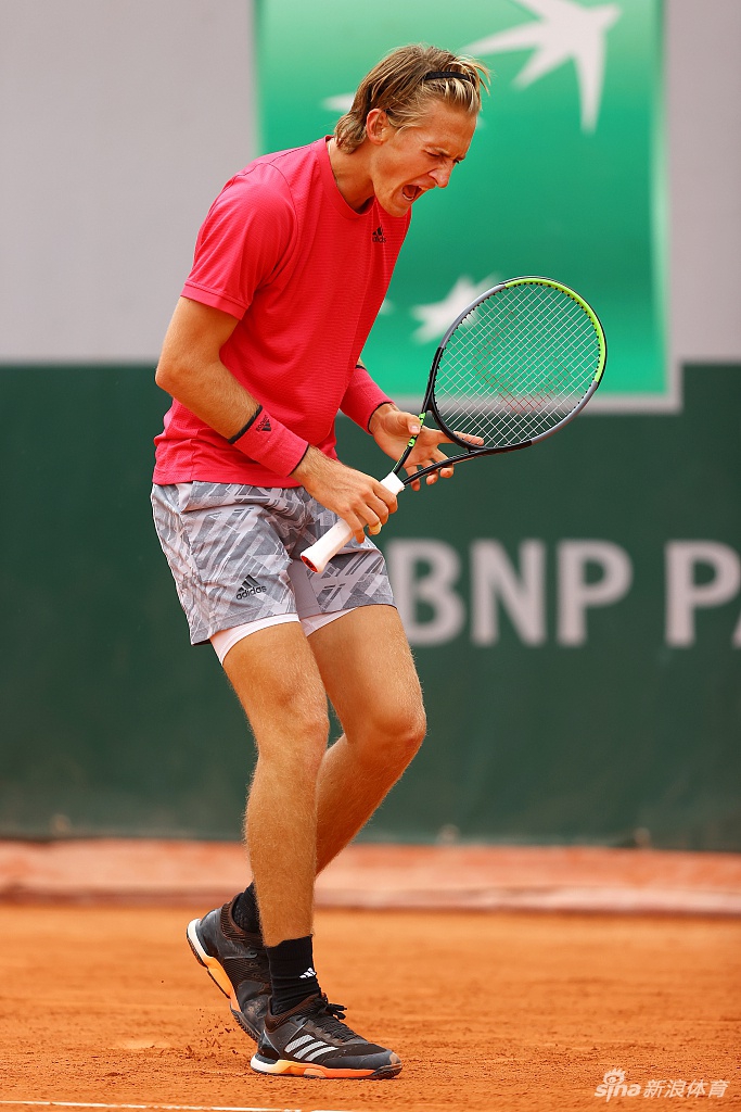 法网碾压年终总决赛，蒂姆扛起全队