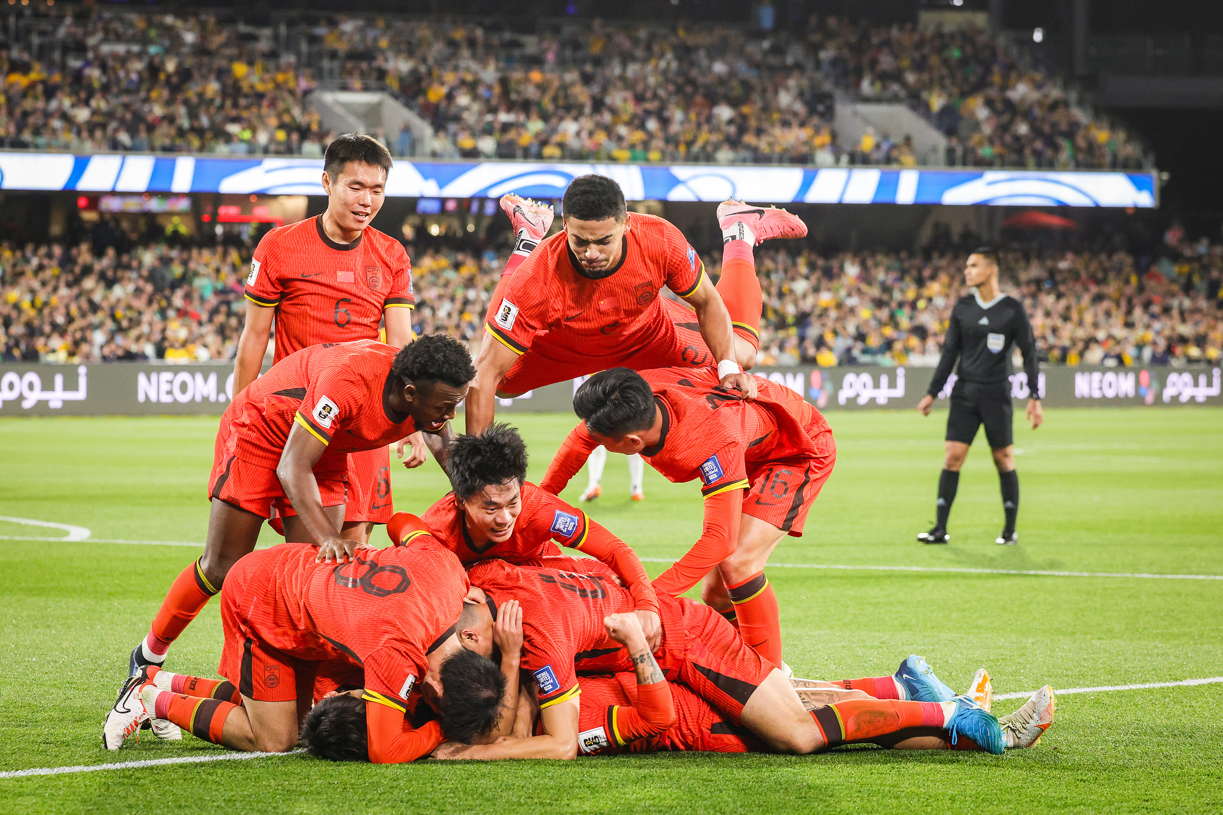 印度队翻盘印尼队，李梓嘉关键制胜