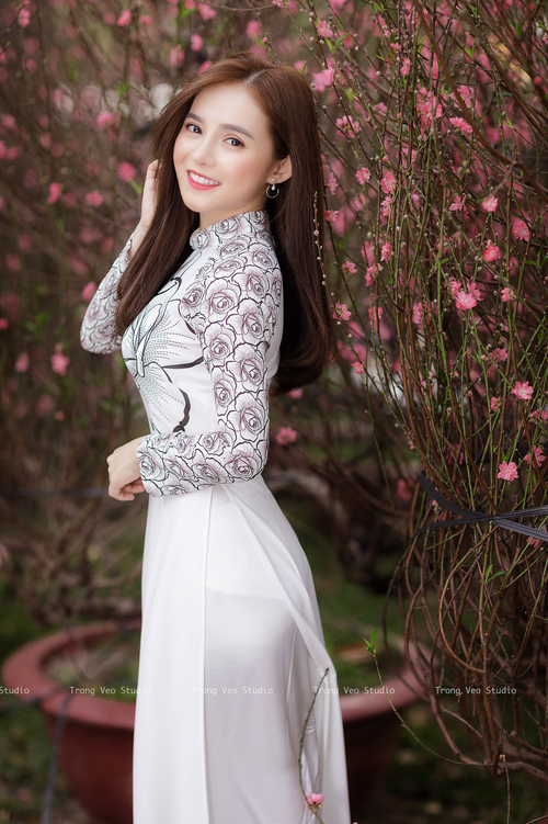 F1街道赛之夜,巴雷拉,燃烧在路灯下的音符